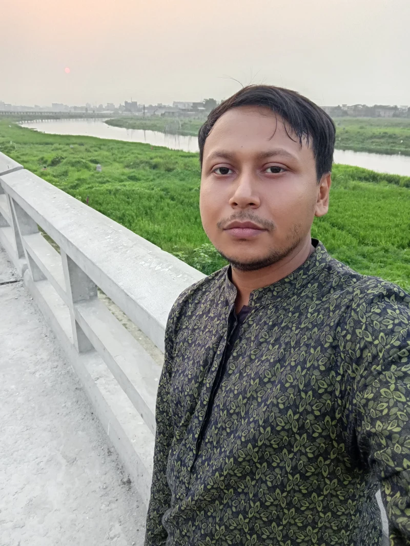 নাজমুল হোসাইন